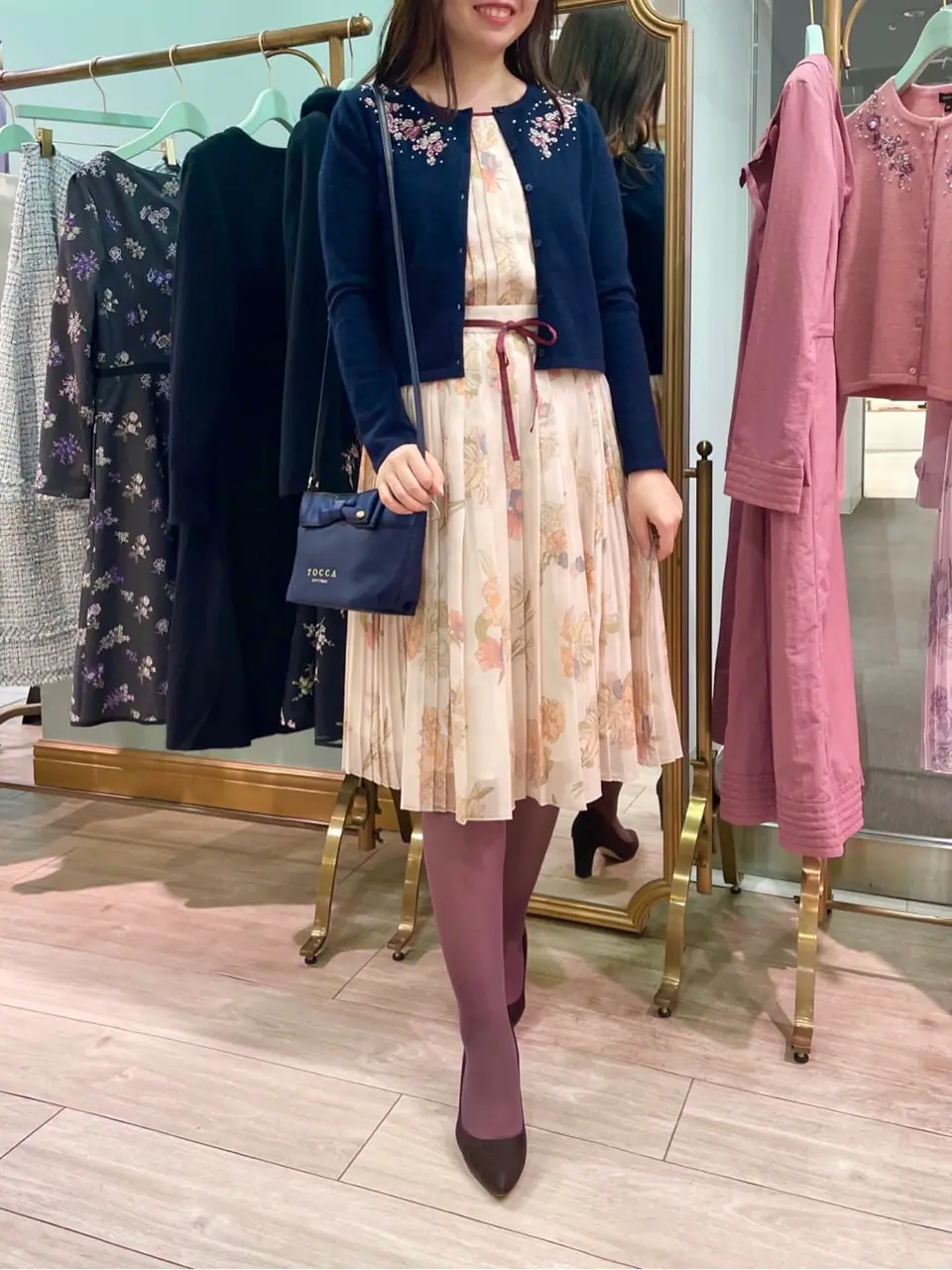  スタッフT コーディネート画像