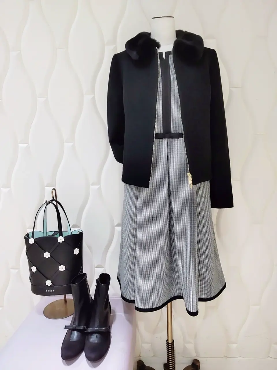  スタッフf コーディネート画像