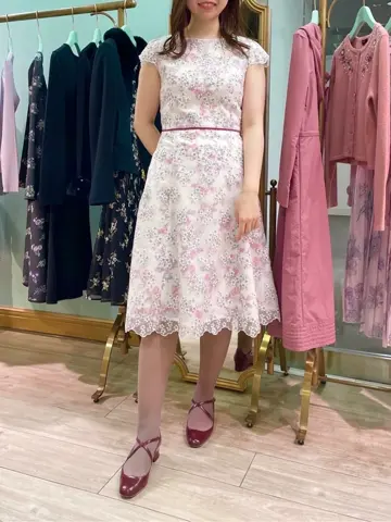 TOCCA スタッフT コーディネート画像