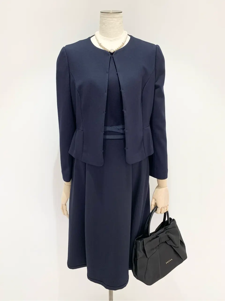  𝓕 コーディネート画像