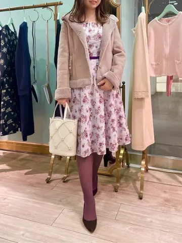 TOCCA スタッフT コーディネート画像