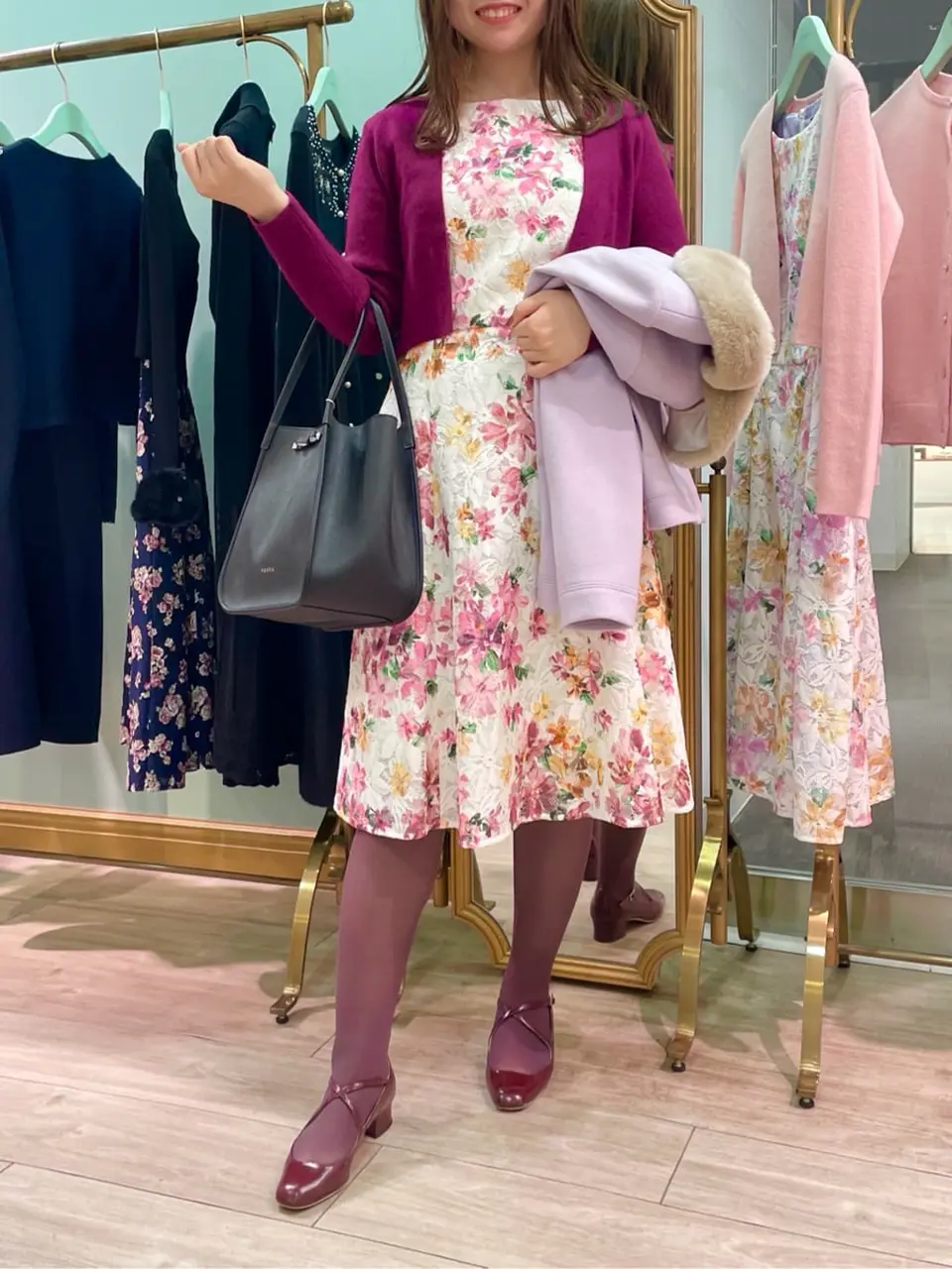  スタッフT コーディネート画像