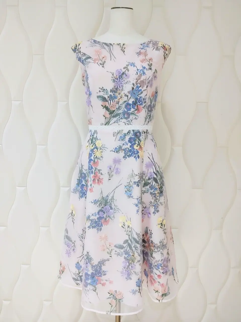 TOCCA スタッフf コーディネート画像