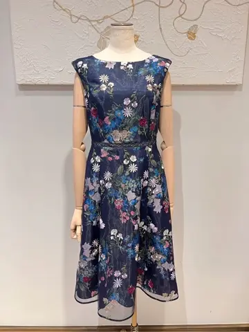 TOCCA スタッフ コーディネート画像