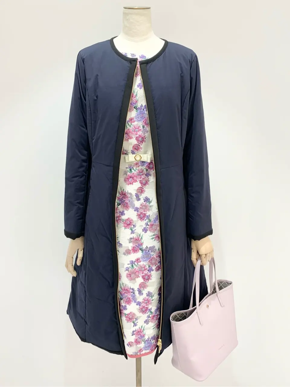  𝓕 コーディネート画像