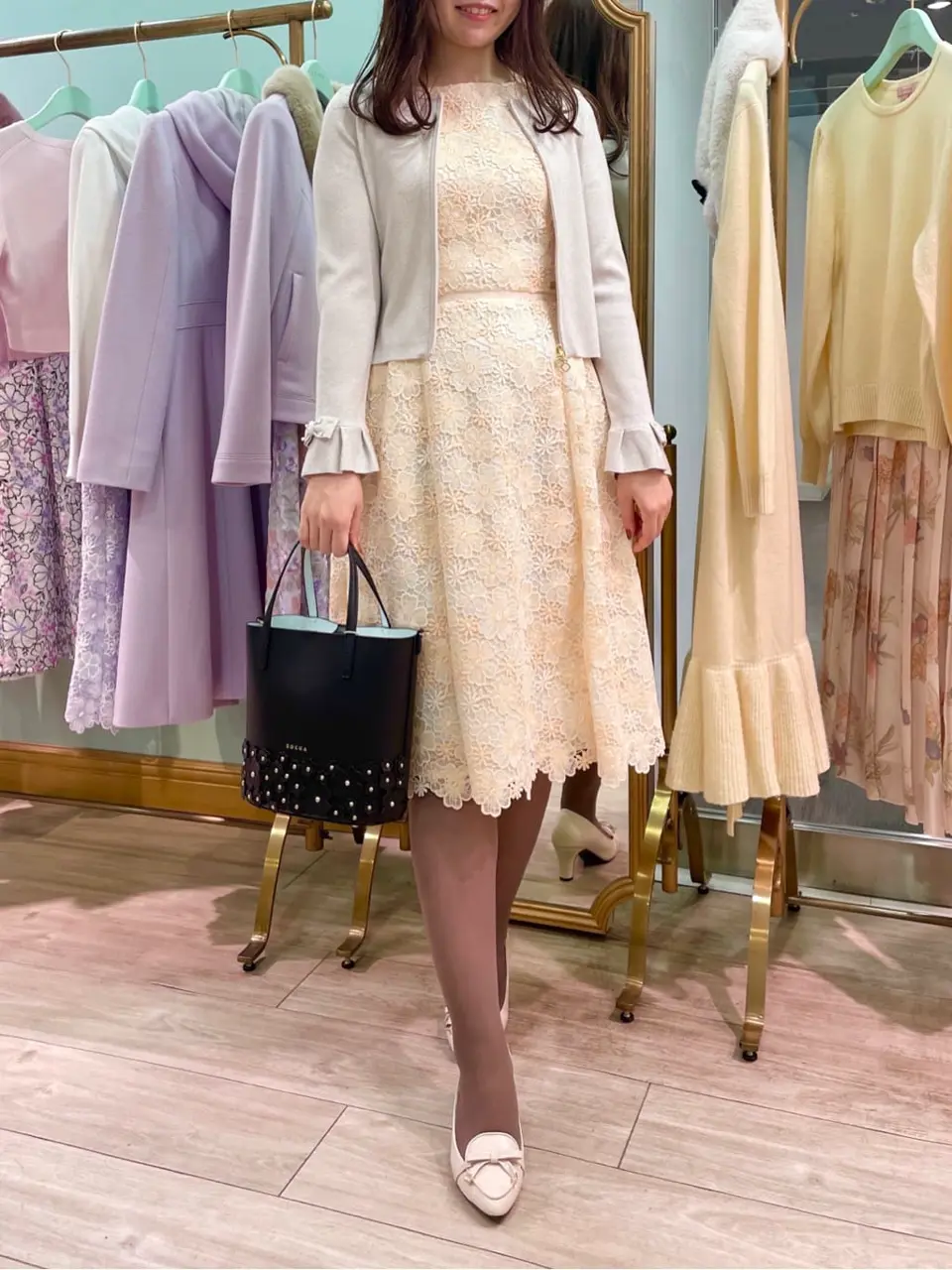  スタッフT コーディネート画像