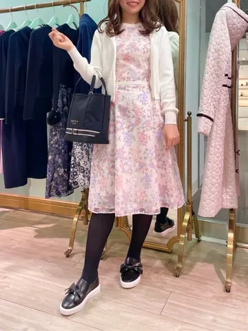 TOCCA スタッフT コーディネート画像