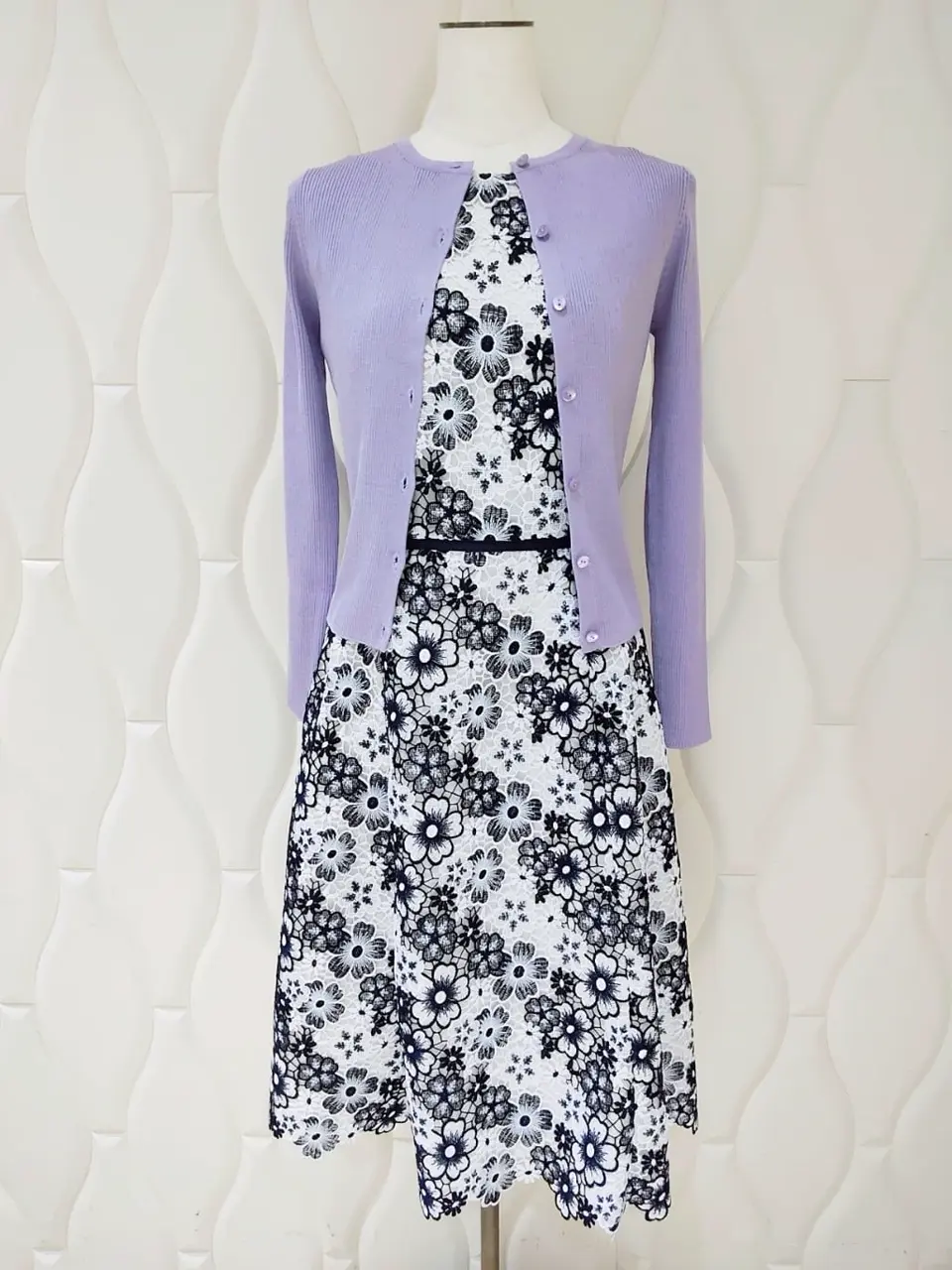  スタッフf コーディネート画像