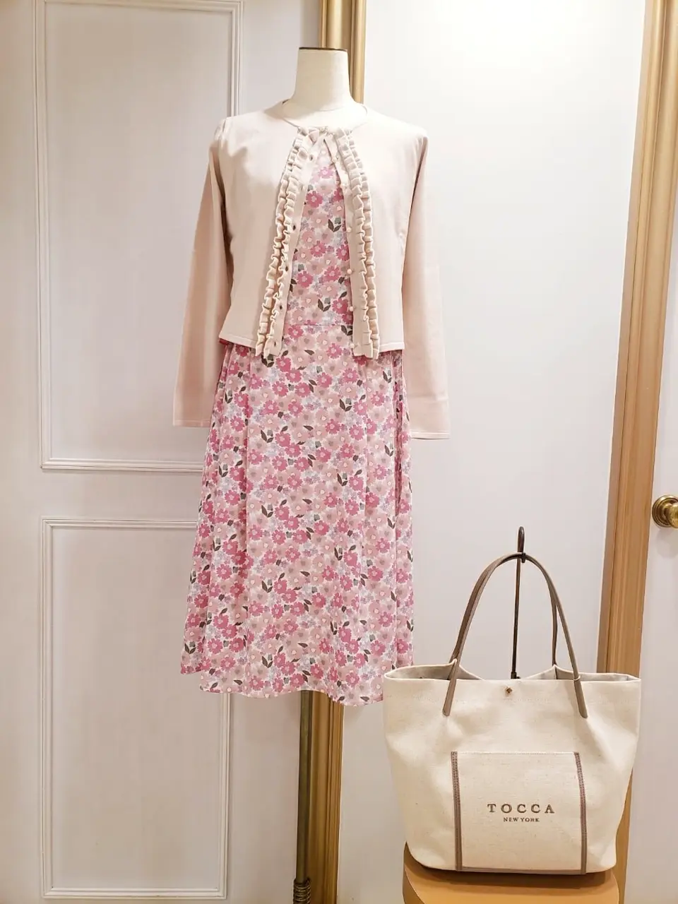  スタッフＳ コーディネート画像