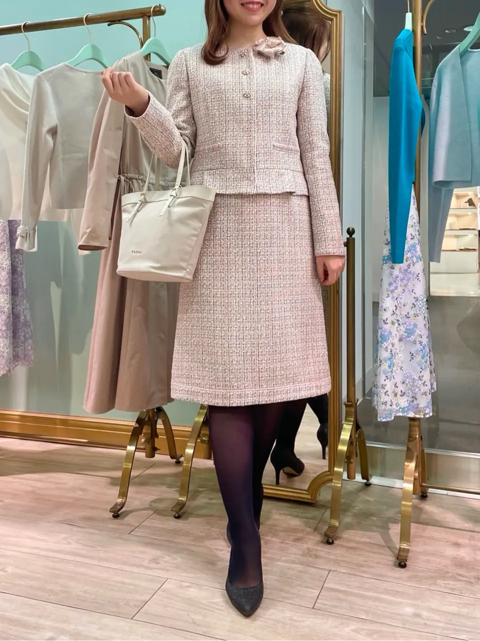  スタッフT コーディネート画像