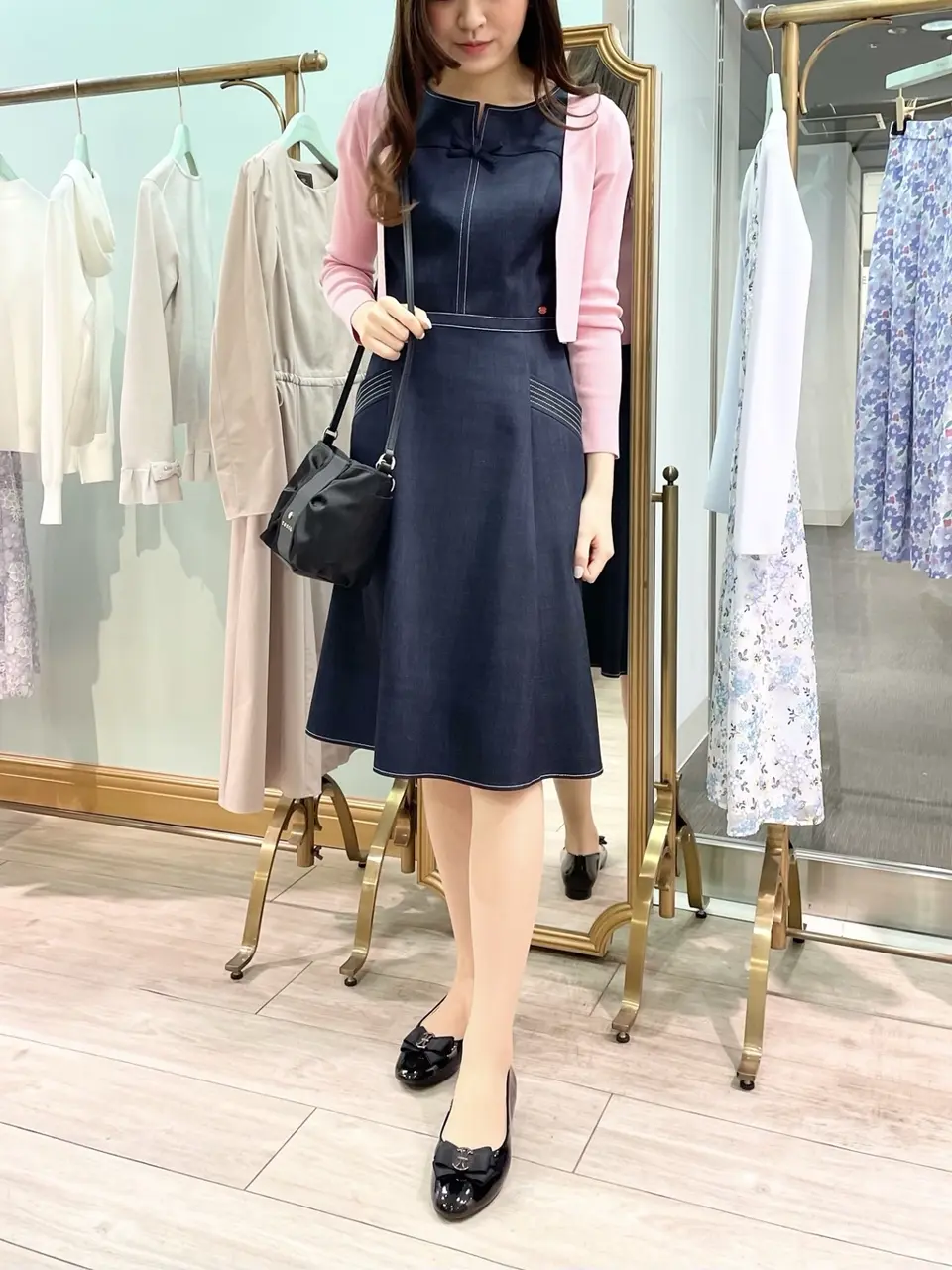  スタッフY コーディネート画像