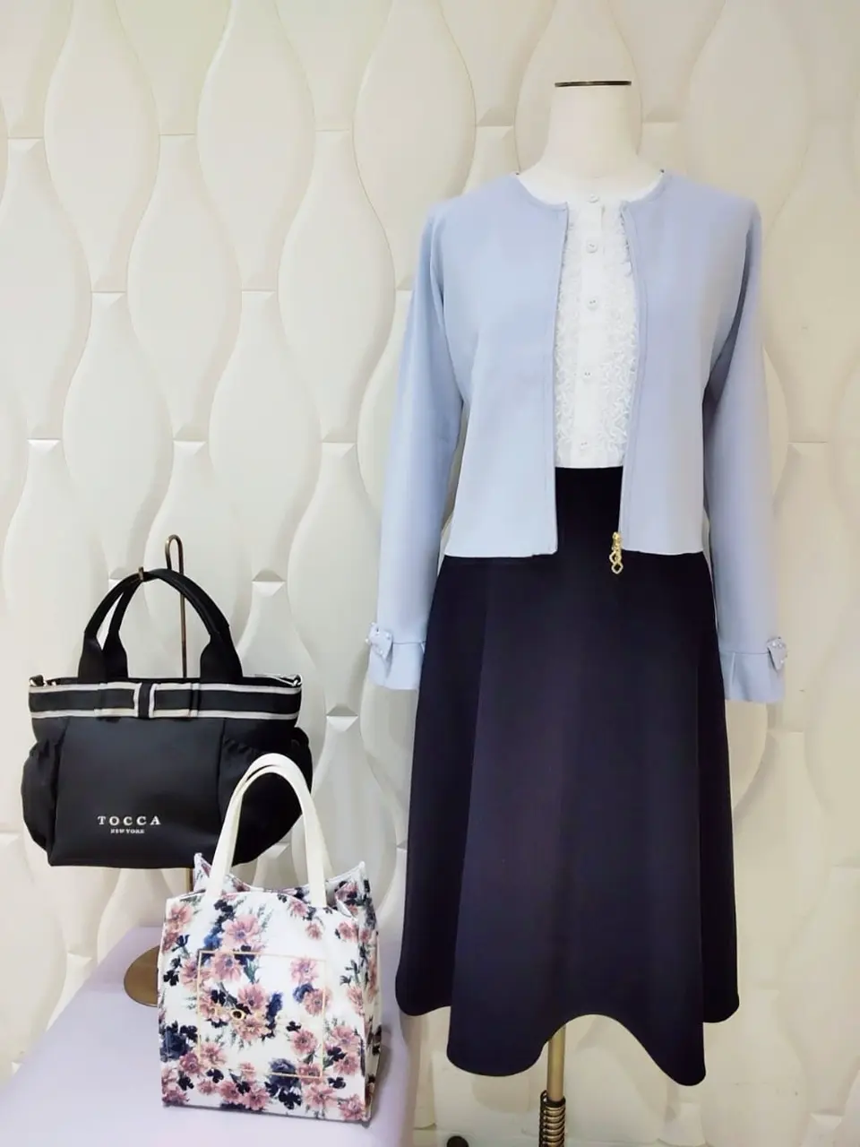  スタッフf コーディネート画像