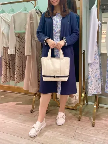 TOCCA スタッフT コーディネート画像