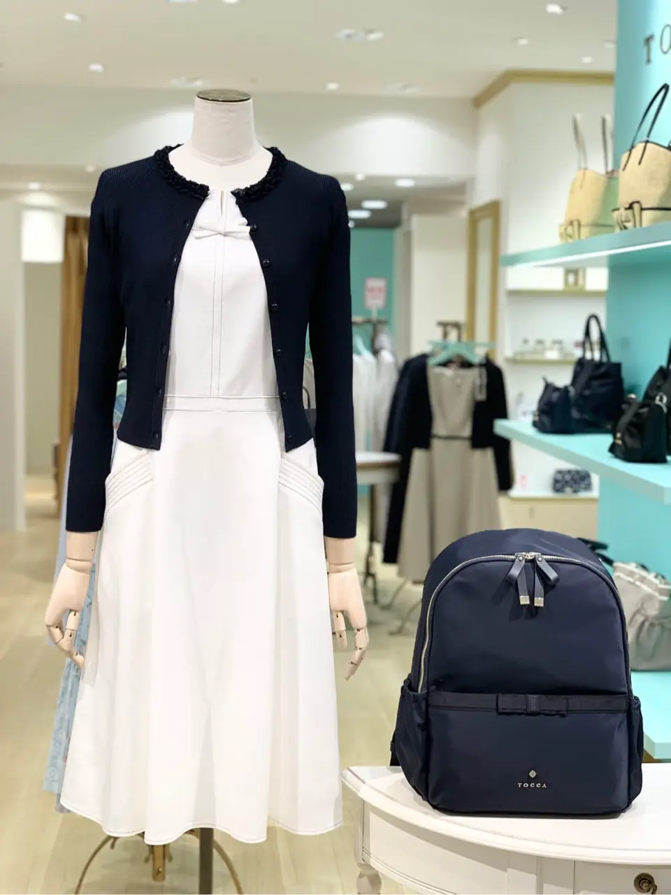  𝓕 コーディネート画像