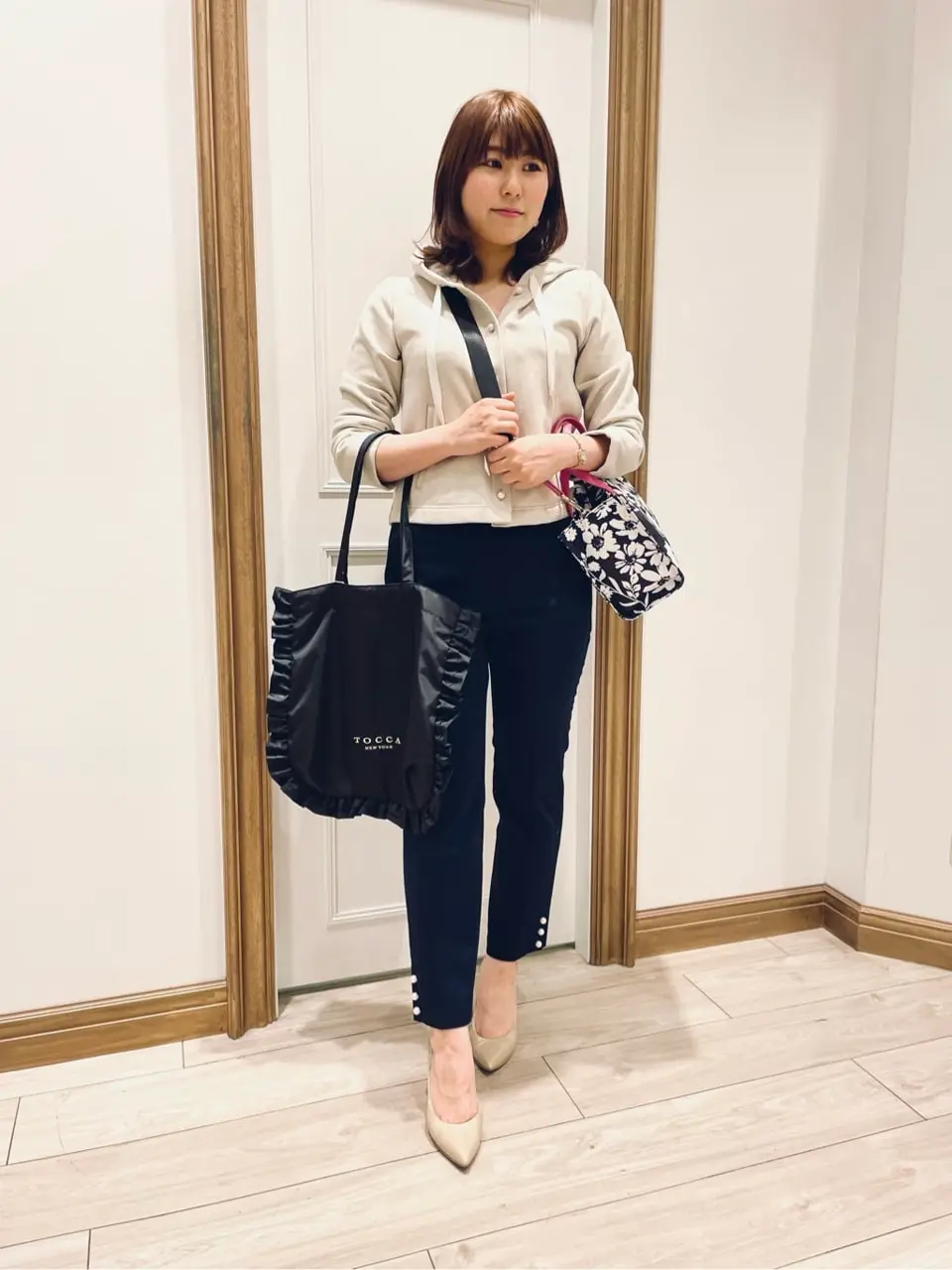  スタッフ ｍ コーディネート画像