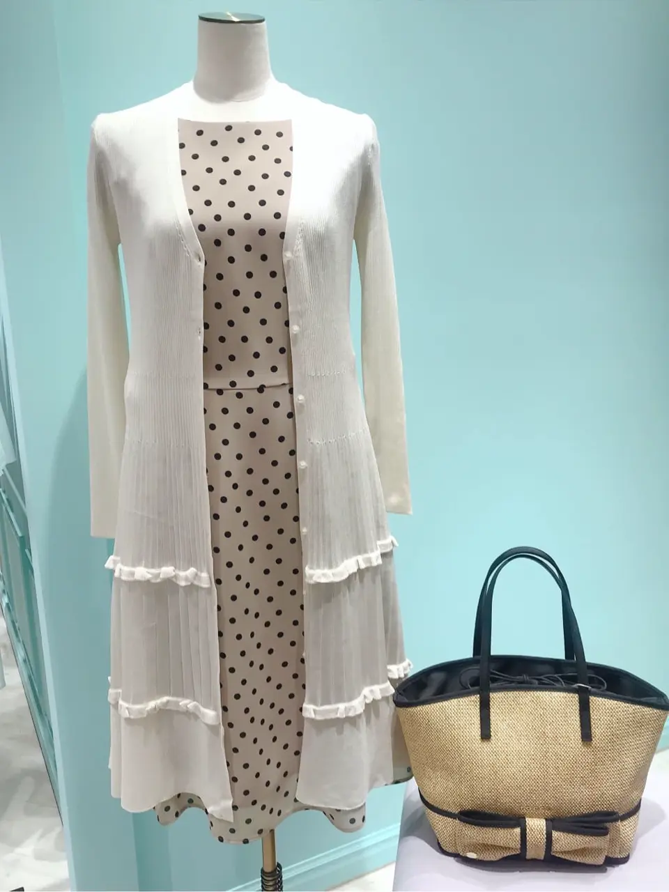 TOCCA スタッフT コーディネート画像