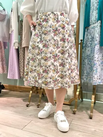 TOCCA スタッフM コーディネート画像