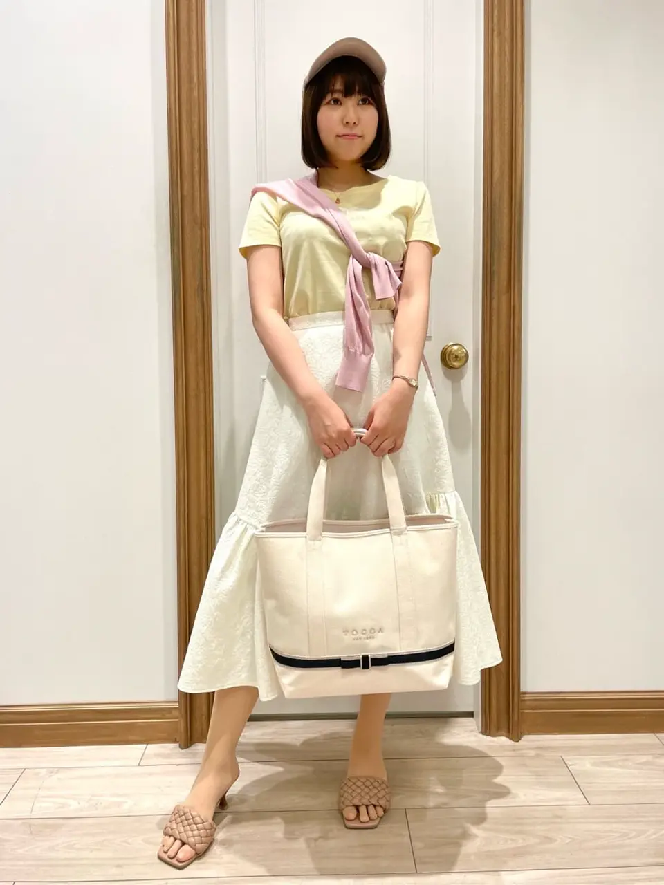  スタッフ ｍ コーディネート画像