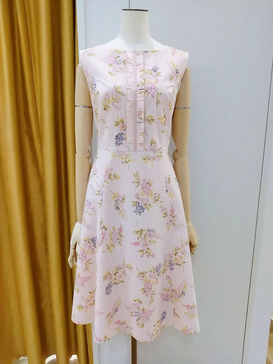 TOCCA スタッフf コーディネート画像