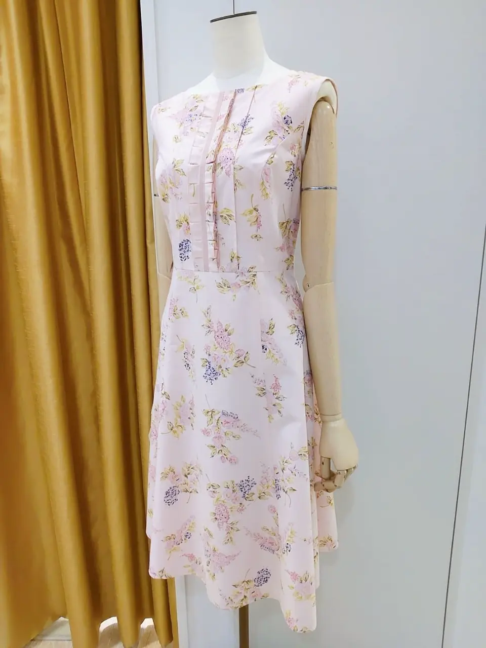 TOCCA スタッフf コーディネート画像