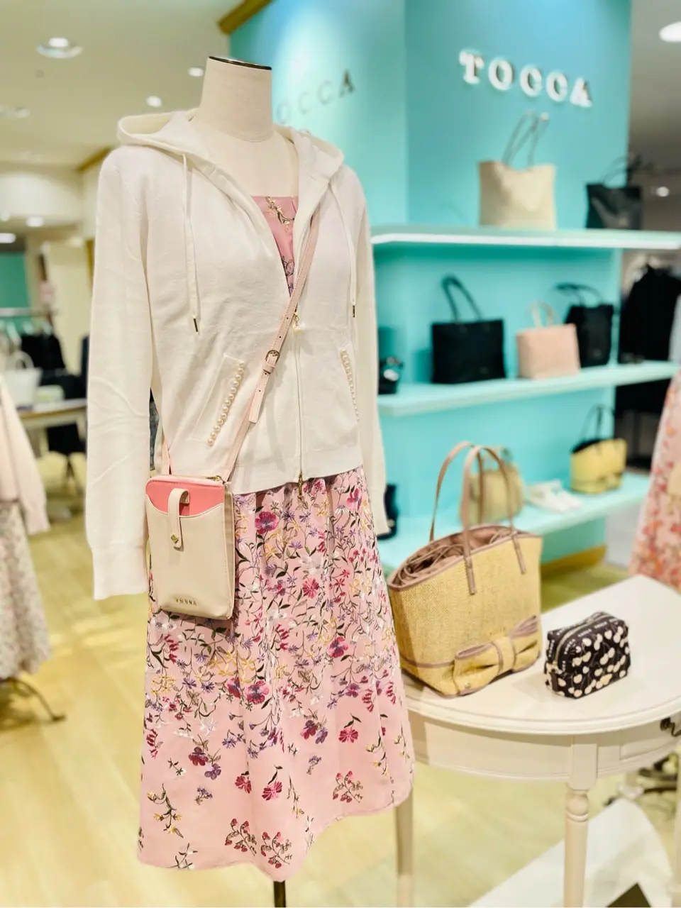 TOCCA スタッフB コーディネート画像