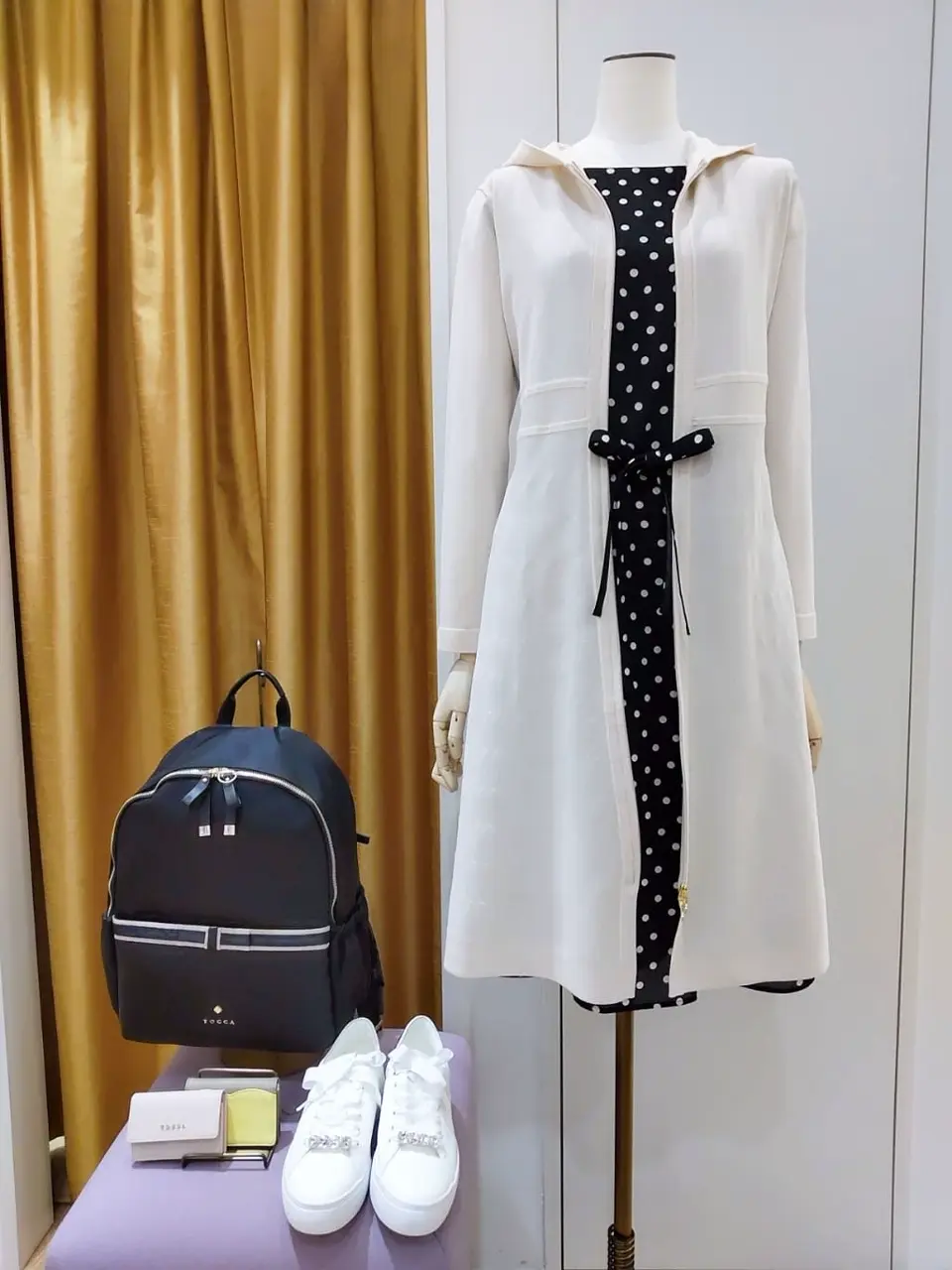  スタッフf コーディネート画像