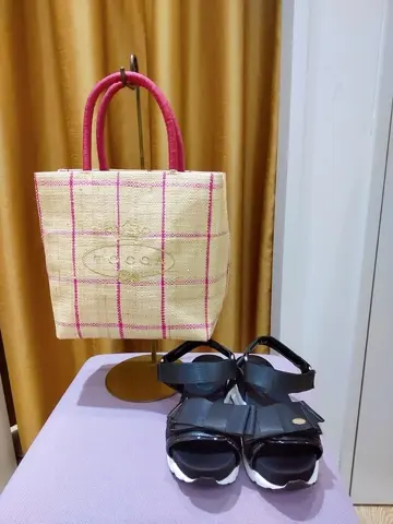 TOCCA スタッフf コーディネート画像