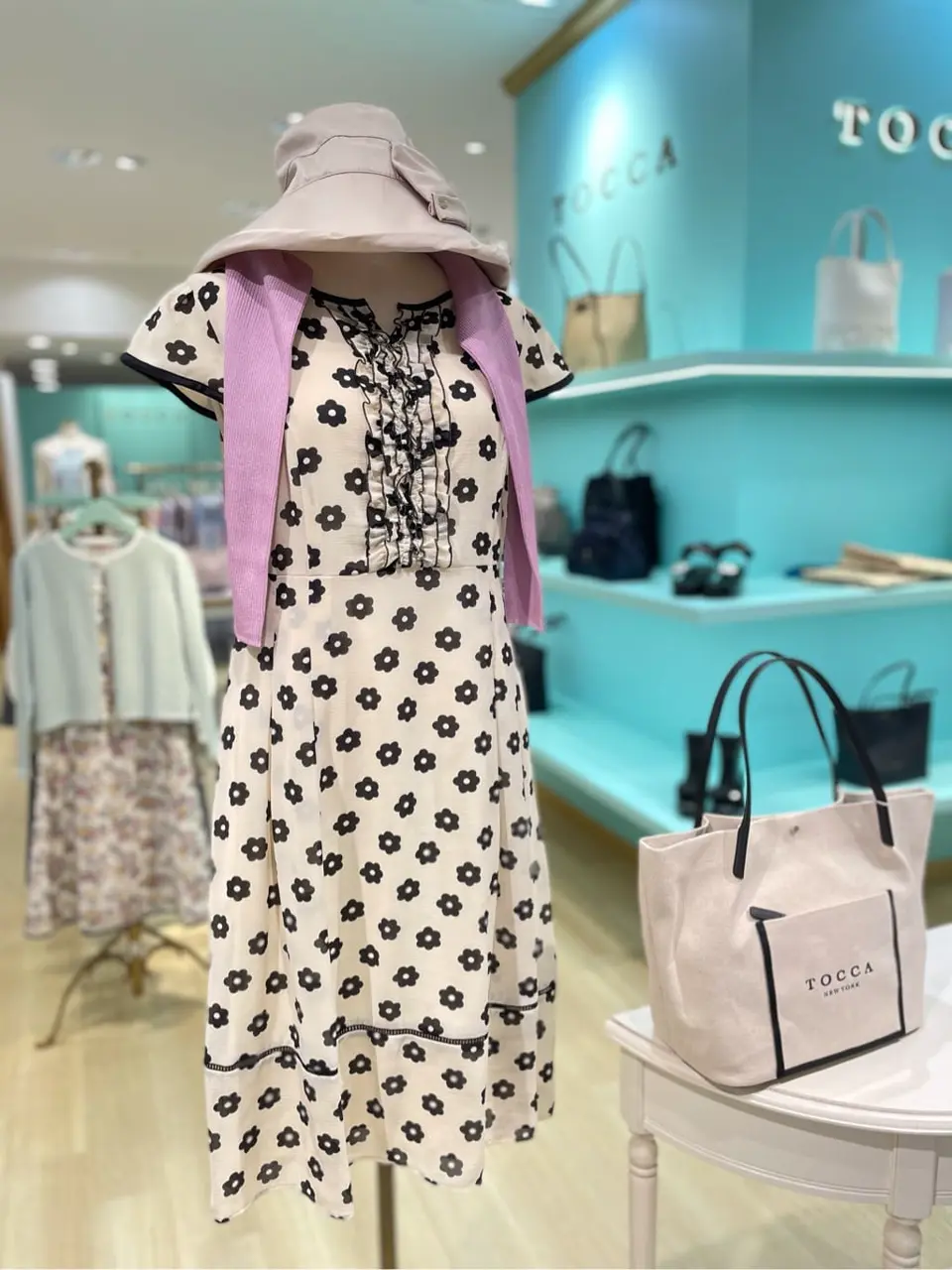 TOCCA スタッフB コーディネート画像