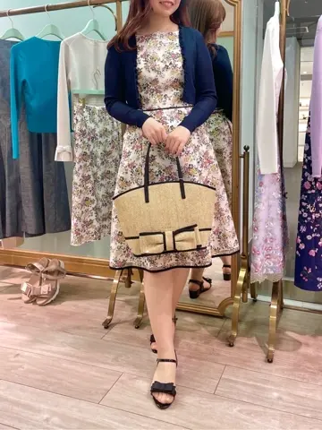 TOCCA スタッフT コーディネート画像