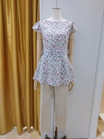 TOCCA スタッフf コーディネート画像