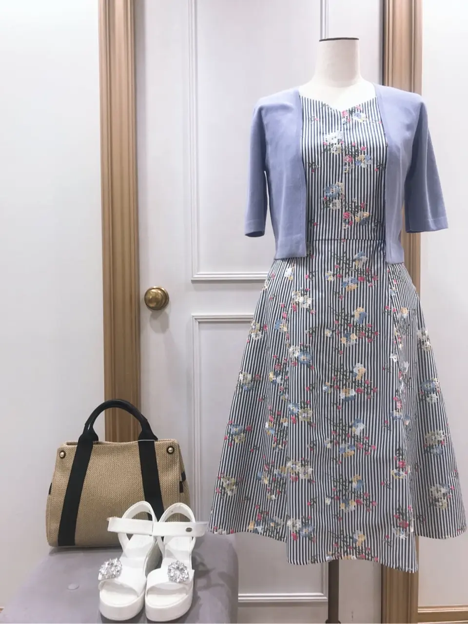 TOCCA スタッフT コーディネート画像