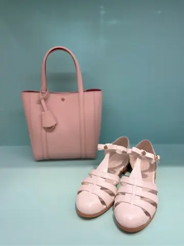 TOCCA スタッフB コーディネート画像