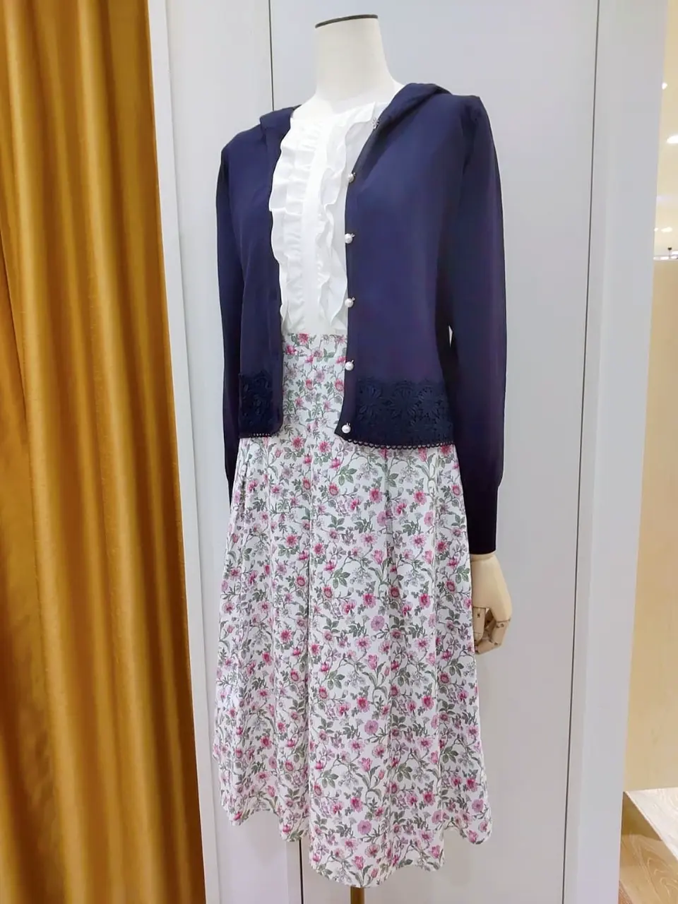 TOCCA スタッフf コーディネート画像