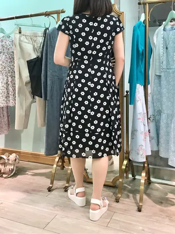 TOCCA スタッフM コーディネート画像