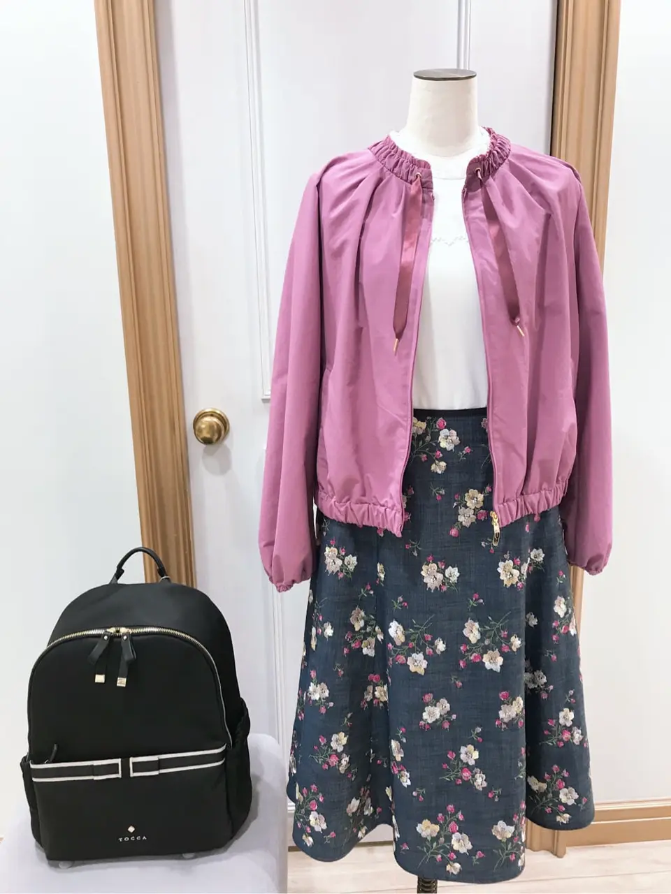 TOCCA スタッフT コーディネート画像