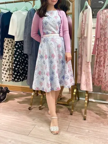 TOCCA スタッフT コーディネート画像