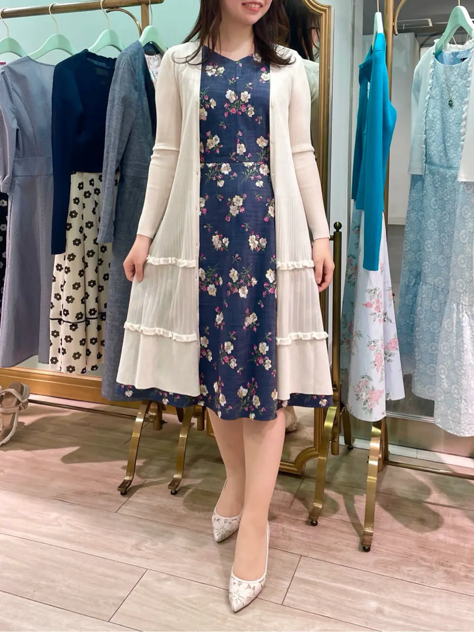 TOCCA スタッフT コーディネート画像