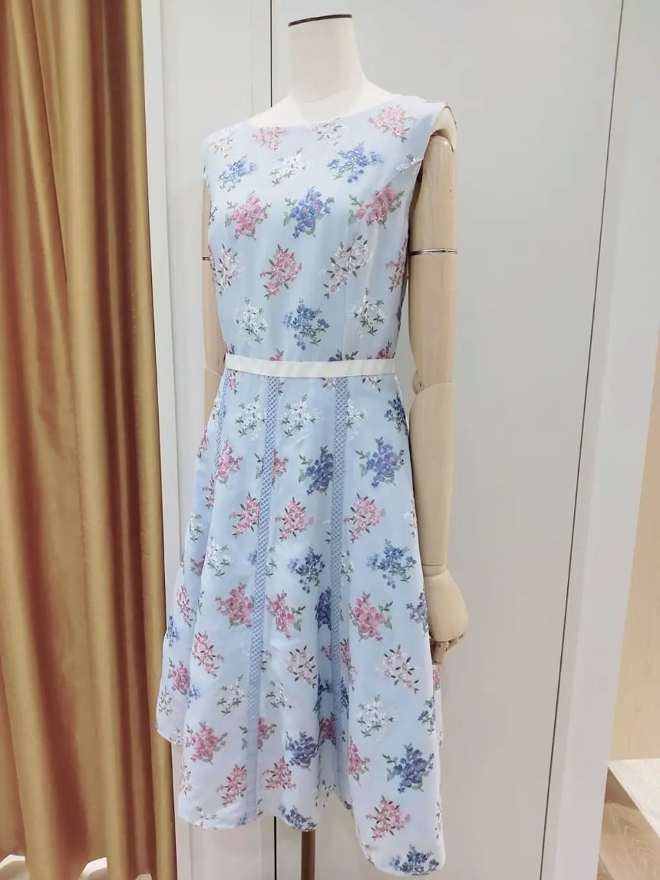 TOCCA スタッフf コーディネート画像