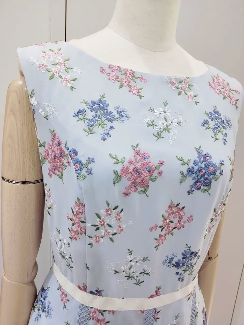 TOCCA スタッフf コーディネート画像