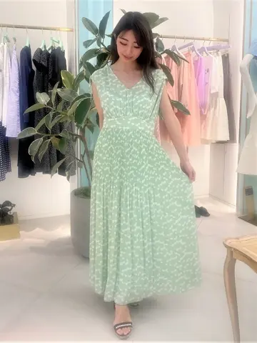 TOCCA スタッフ akari コーディネート画像