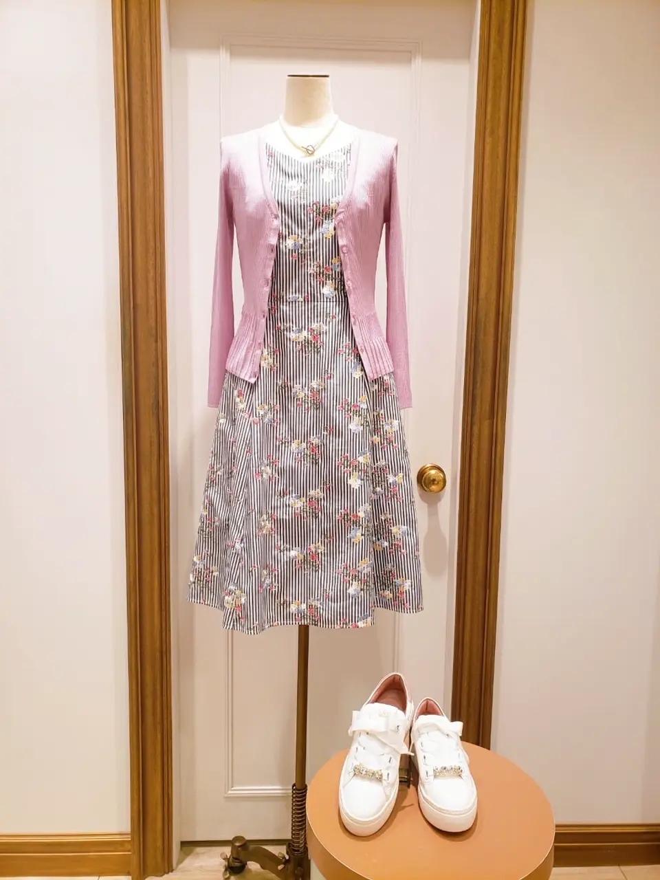  スタッフＳ コーディネート画像