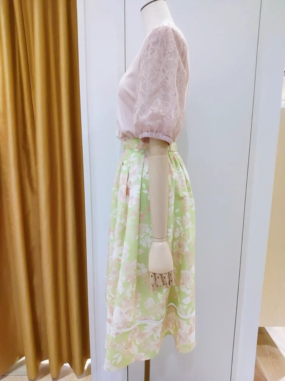 TOCCA スタッフf コーディネート画像