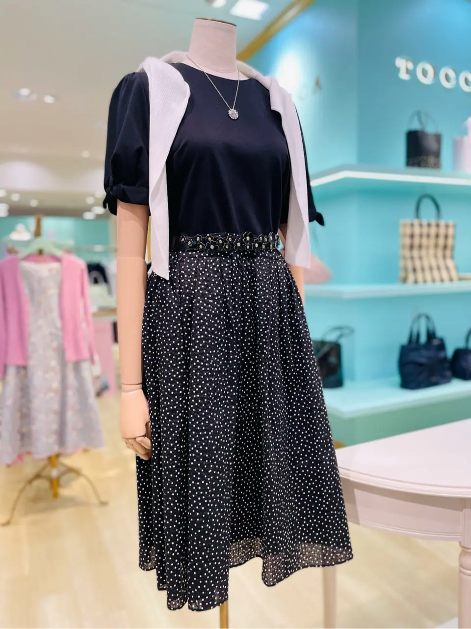 TOCCA スタッフB コーディネート画像