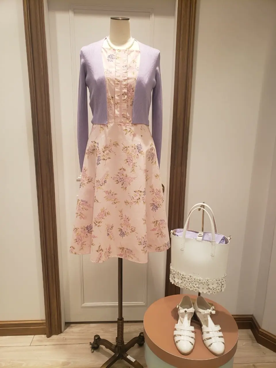  スタッフＳ コーディネート画像