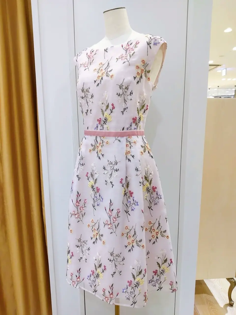 TOCCA スタッフf コーディネート画像