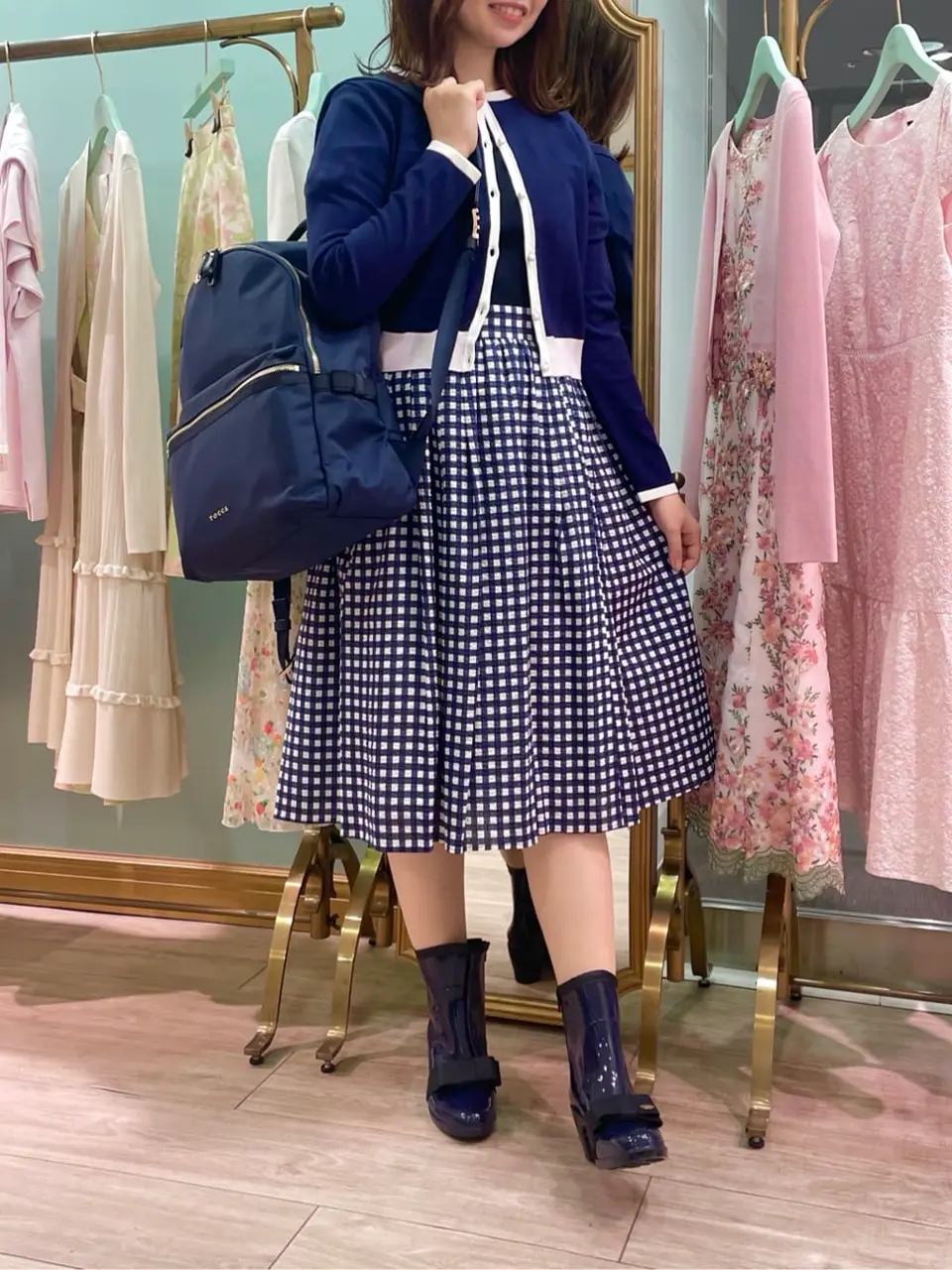  スタッフT コーディネート画像