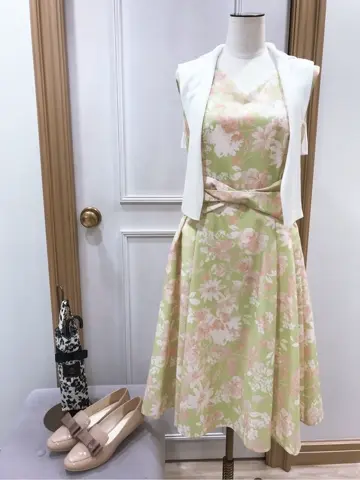 TOCCA スタッフT コーディネート画像