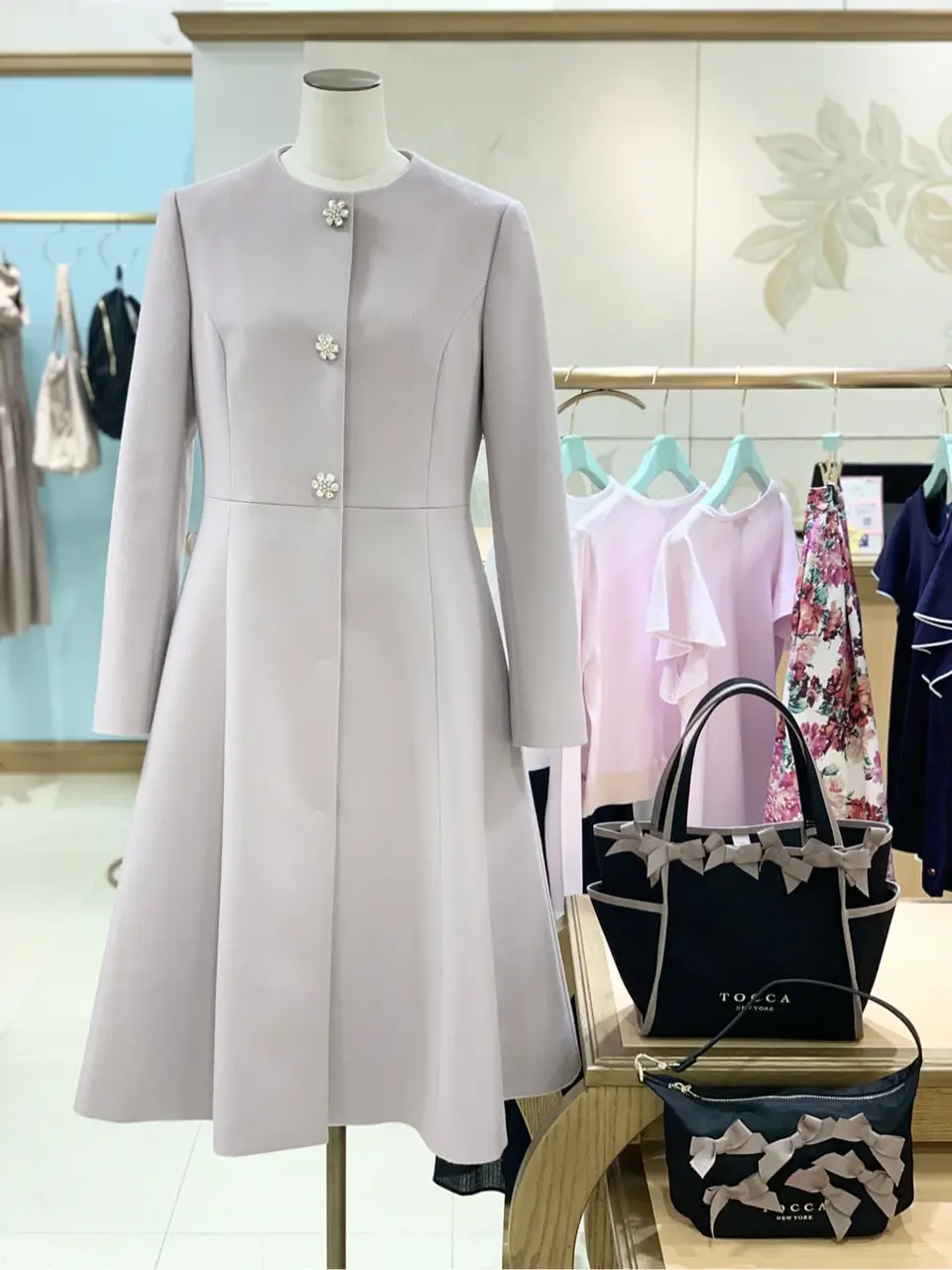  𝓕 コーディネート画像