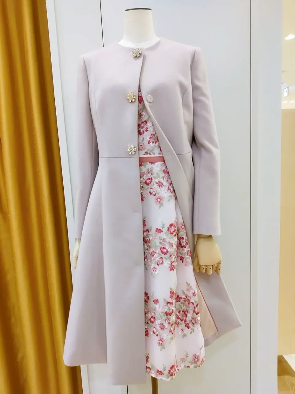 TOCCA スタッフf コーディネート画像