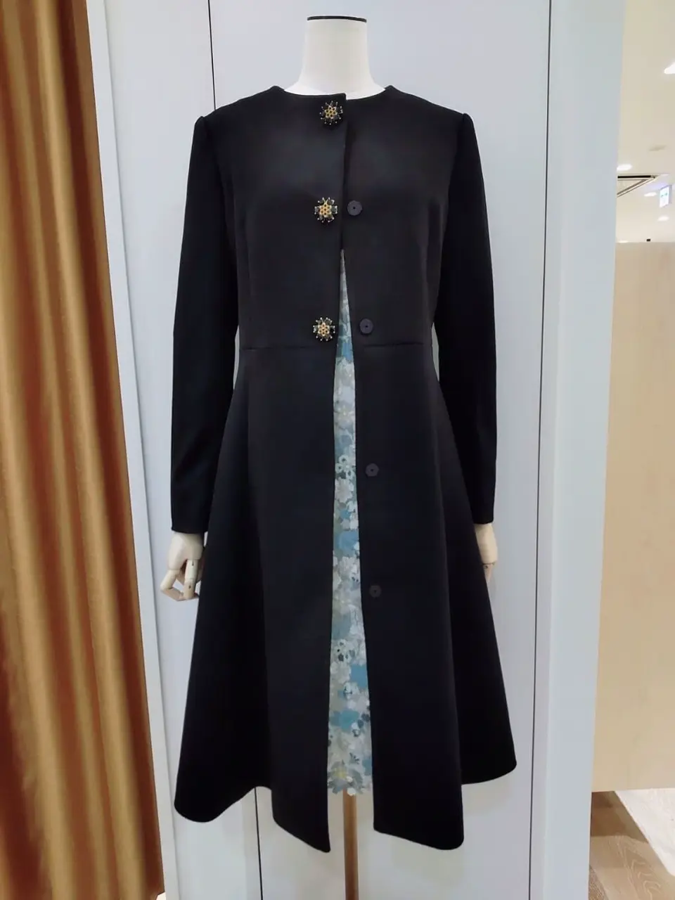 TOCCA スタッフf コーディネート画像